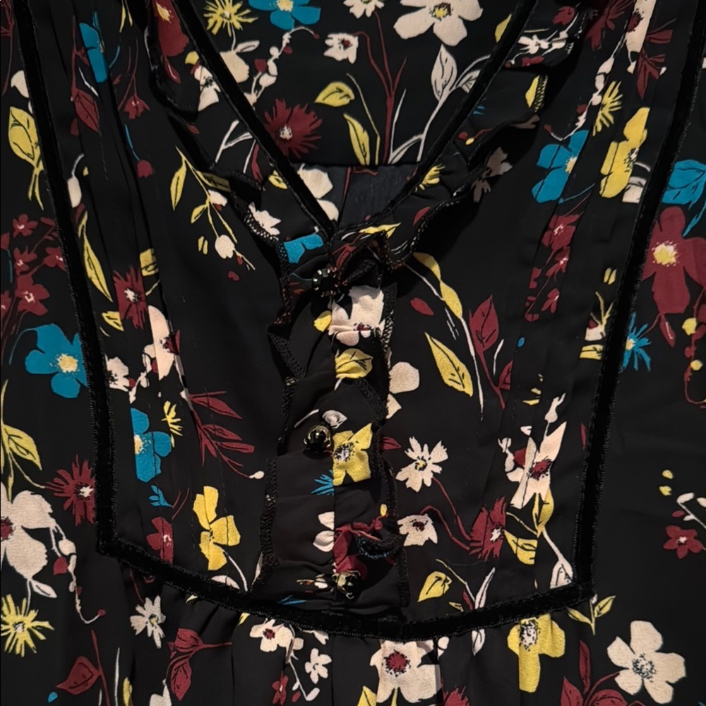 Pioneer Woman Floral Print Blouse with V-Neck - Size XXL - Picture 3 of 4